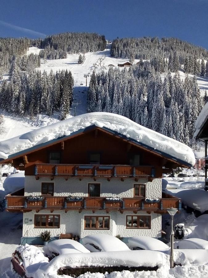 Haus Hoeller Клайнарл Екстериор снимка