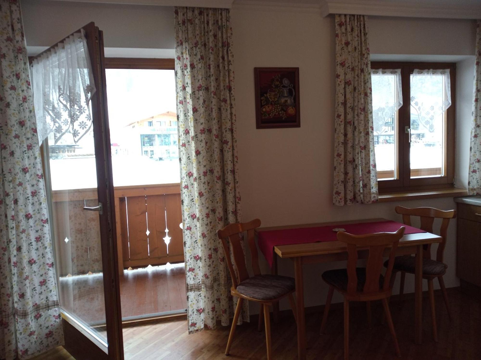 Haus Hoeller Клайнарл Екстериор снимка