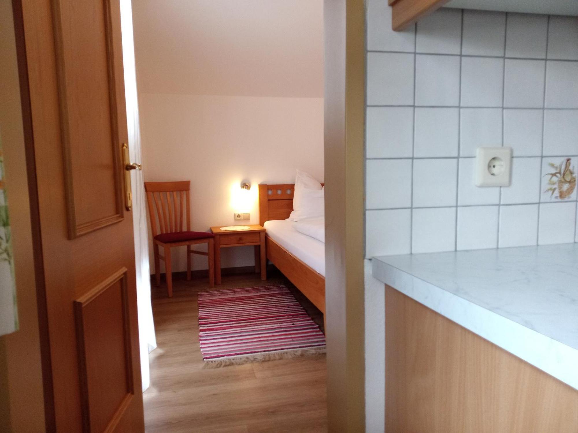 Haus Hoeller Клайнарл Екстериор снимка