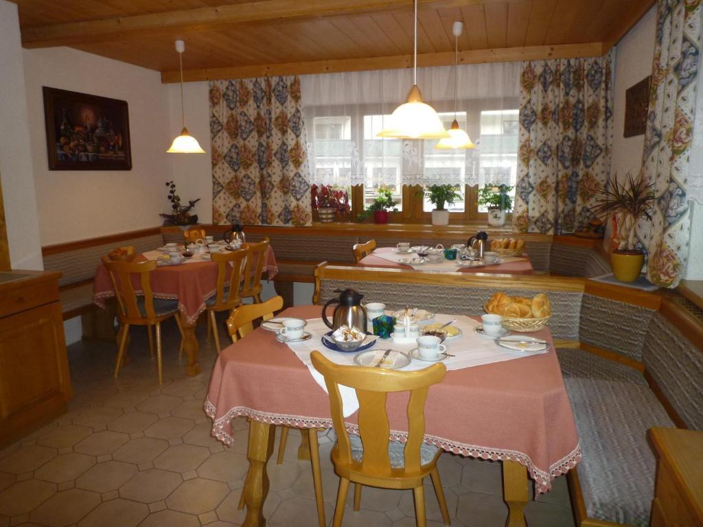 Haus Hoeller Клайнарл Екстериор снимка